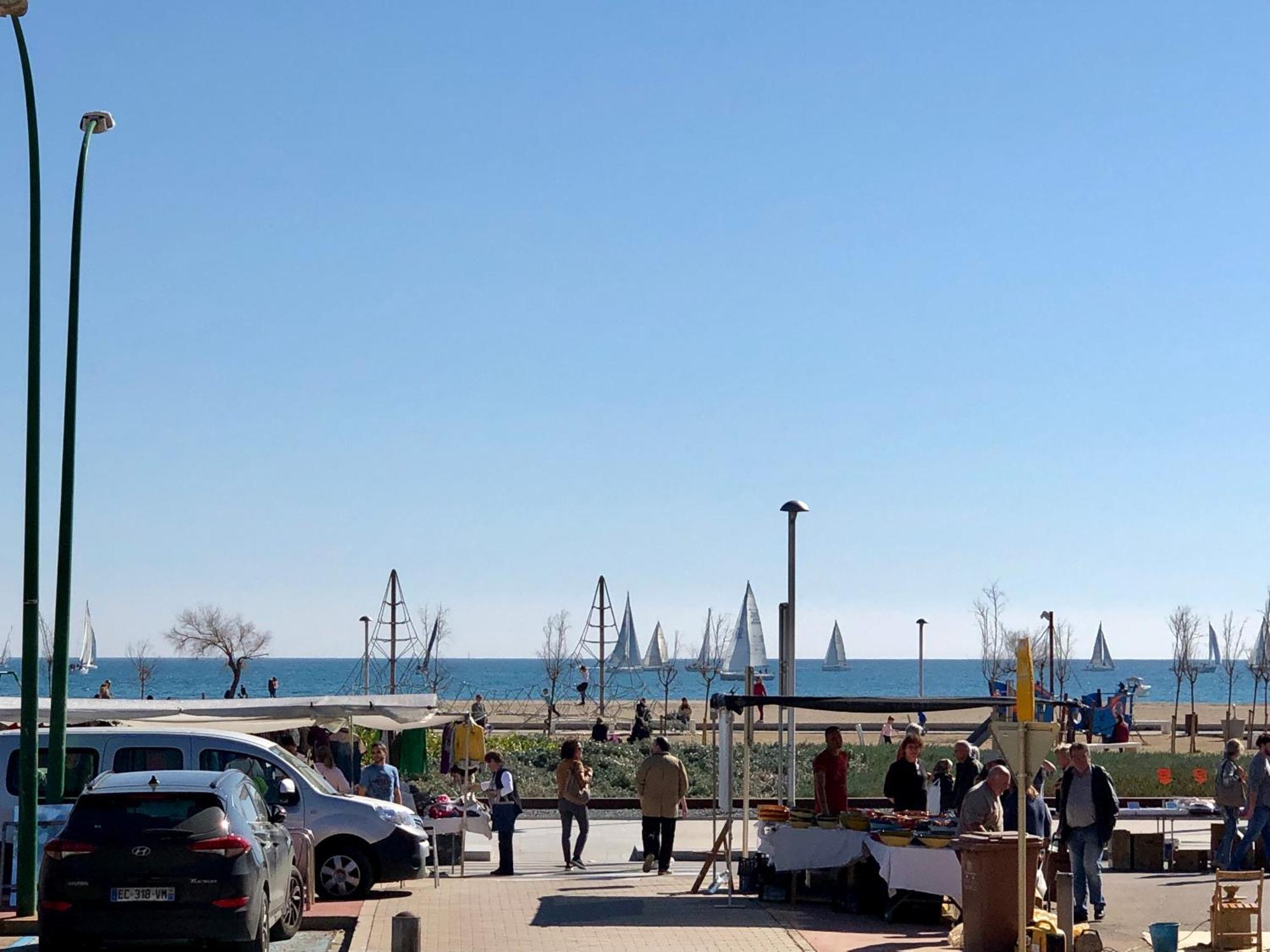 Apartament Amb Jardi A La Platja D'Empuriabrava Kültér fotó