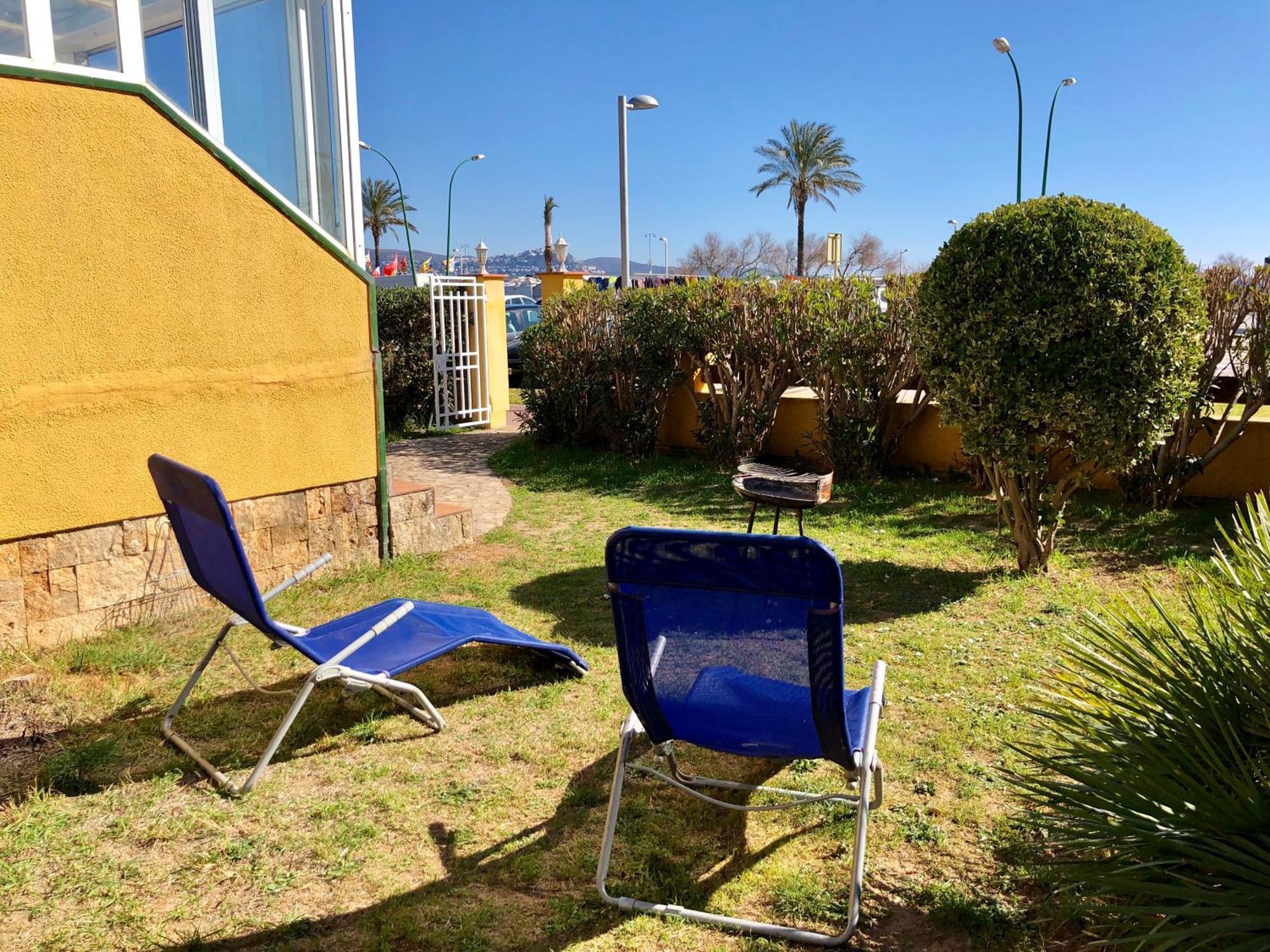 Apartament Amb Jardi A La Platja D'Empuriabrava Kültér fotó